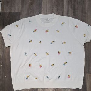 NWOT Chic Soul White Floral Embroidered Blouse